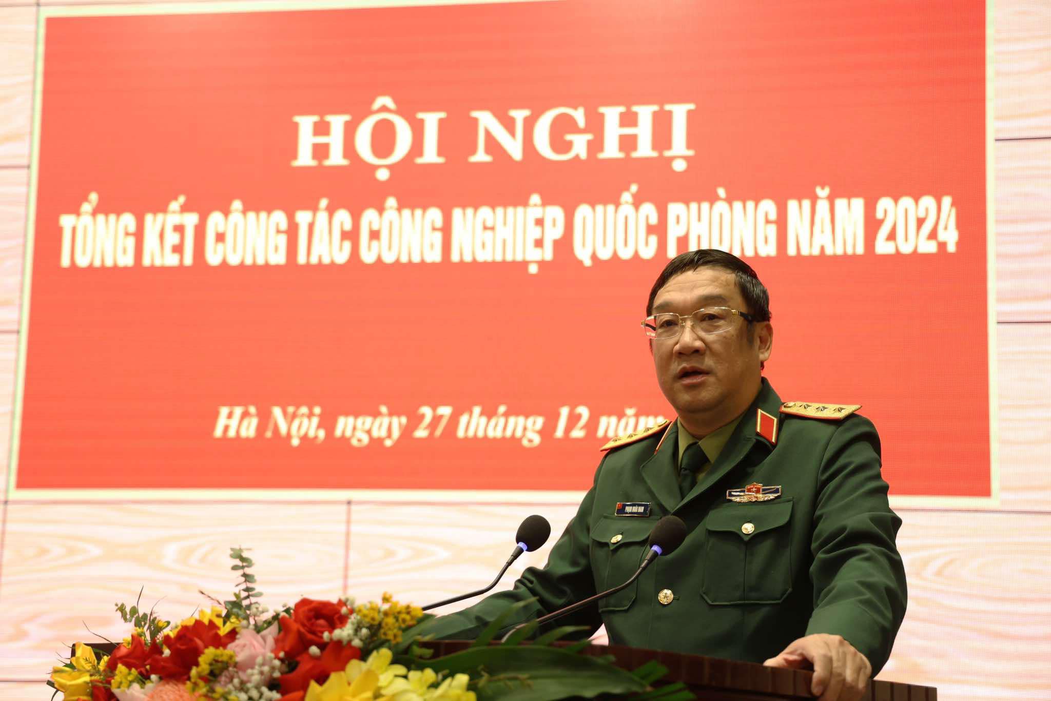 Đột phá trong nghiên cứu, sản xuất vũ khí và phát triển công nghiệp quốc phòng